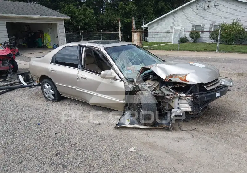 1995 Honda Accord photo