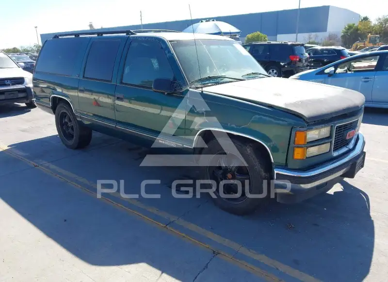 1995 GMC Suburban photo