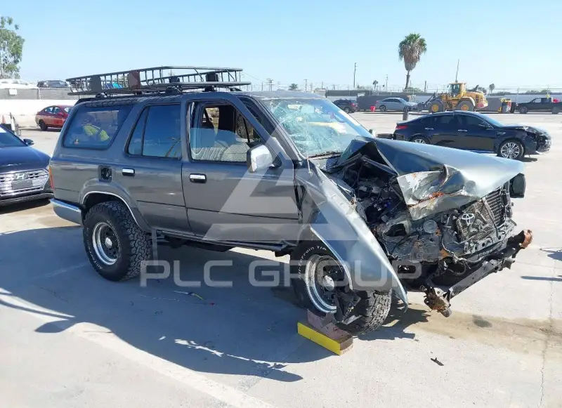 1995 Toyota 4 RUNNER photo