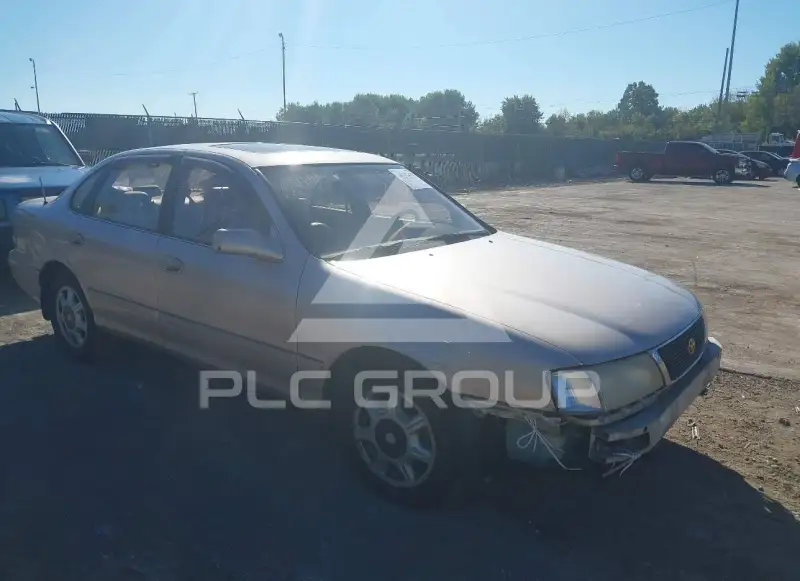 1995 Toyota AVALON photo
