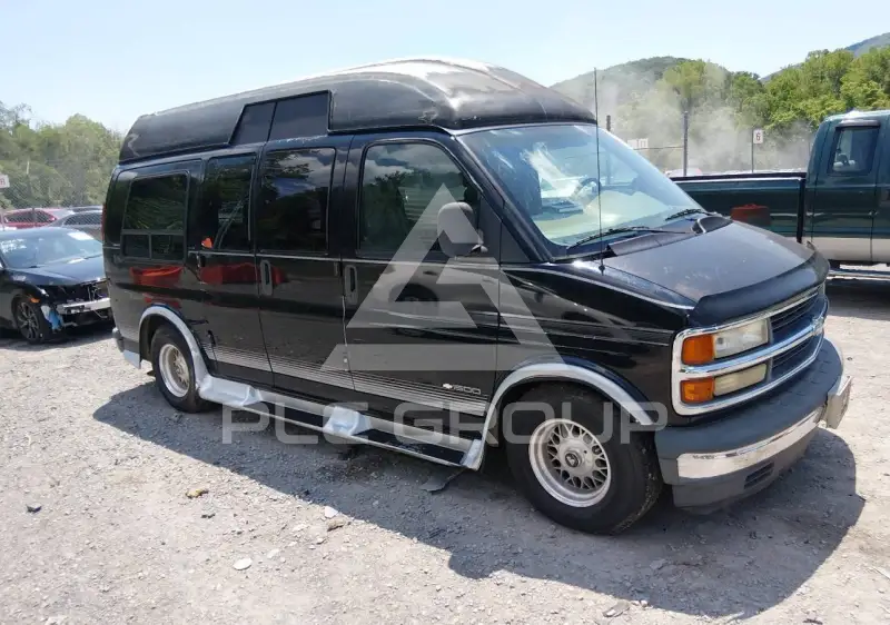 1996 Chevrolet G10 фото