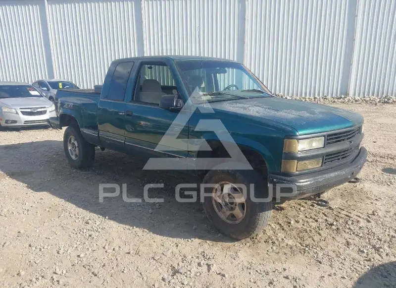 1996 Chevrolet GMT-400 photo