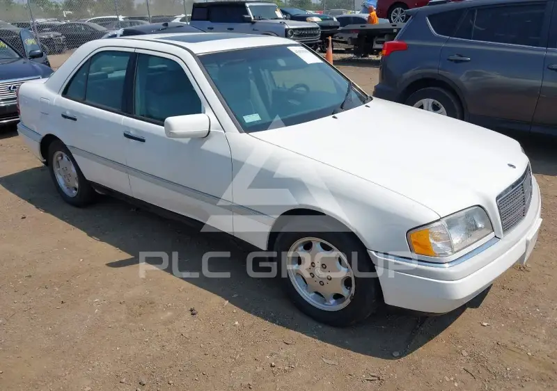 1996 Mercedes Benz C-Class photo