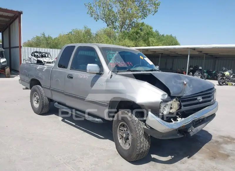 1996 Toyota T100 photo