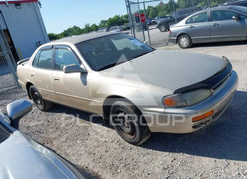 1996 Toyota CAMRY фото