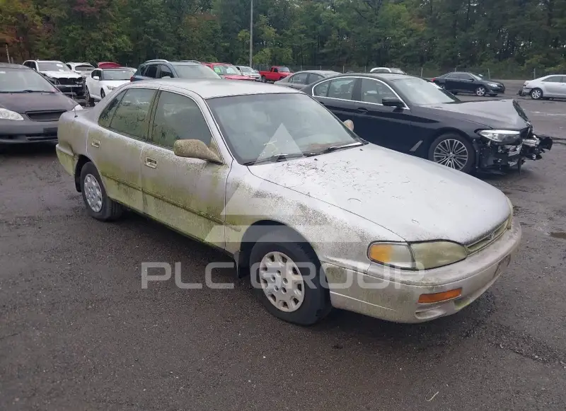 1996 Toyota CAMRY фото
