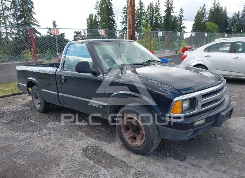 1997 Chevrolet S10 photo