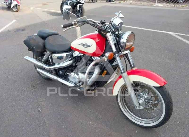 1997 Honda VT1100 photo