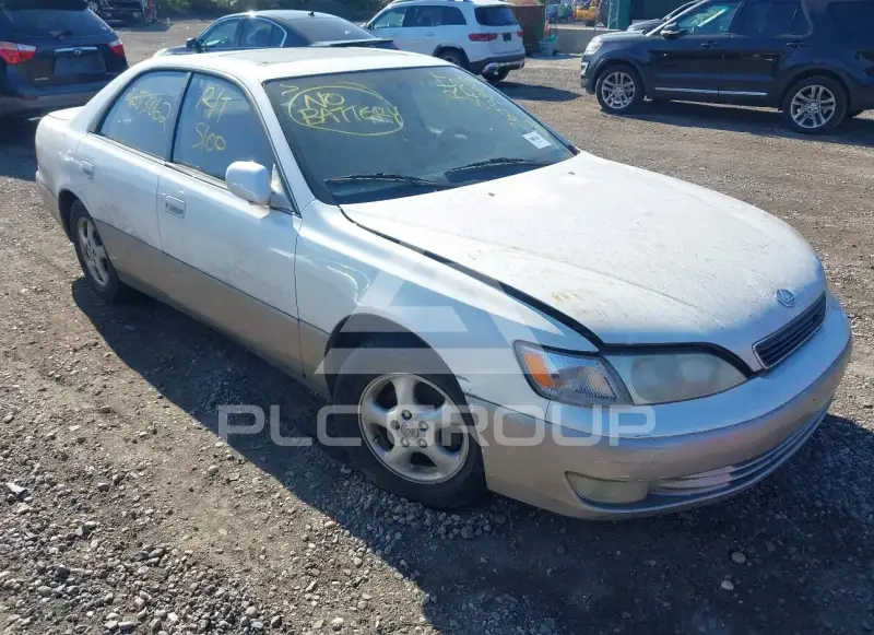 1997 Lexus ES300 photo