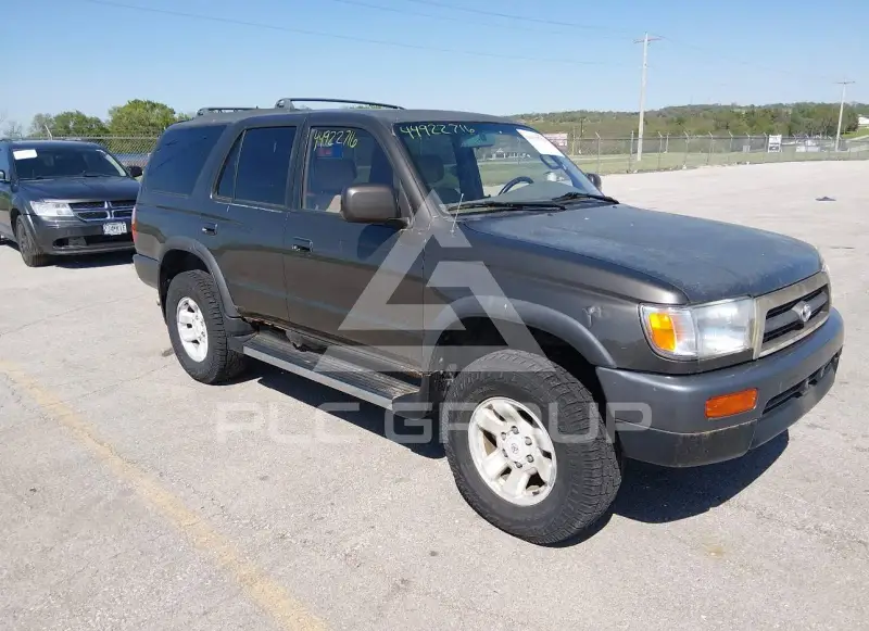 1997 Toyota 4 RUNNER photo