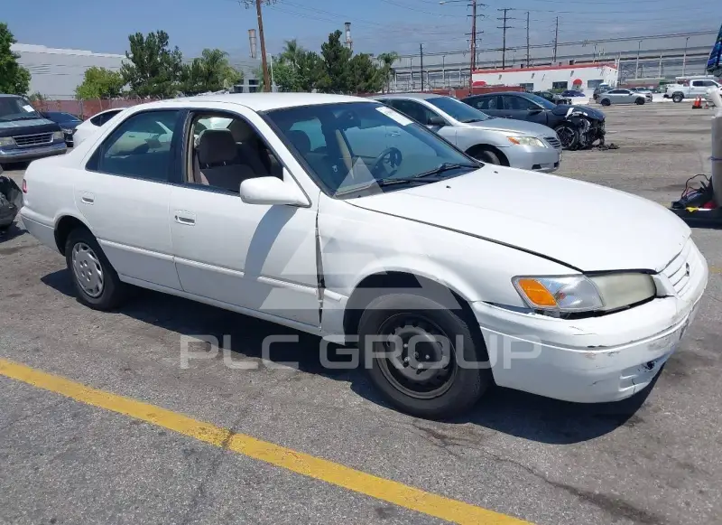 1997 Toyota CAMRY photo
