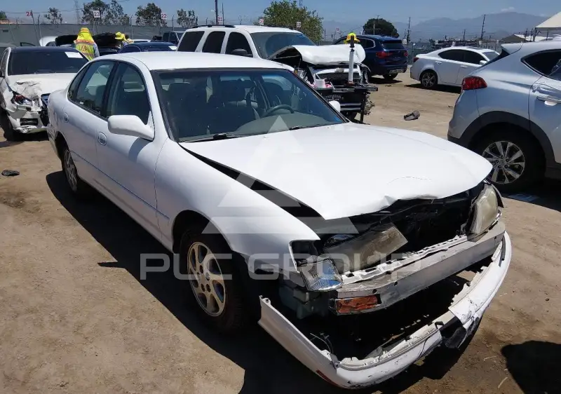 1997 Toyota AVALON фото