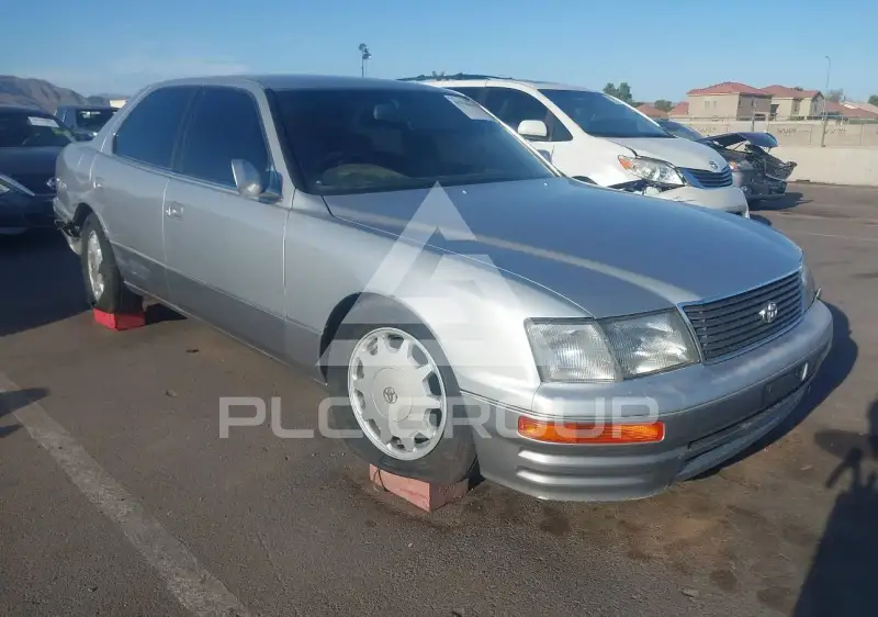 1997 Toyota Celsior photo