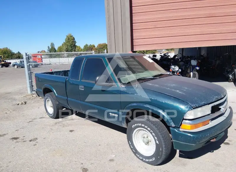 1998 Chevrolet S10 фото