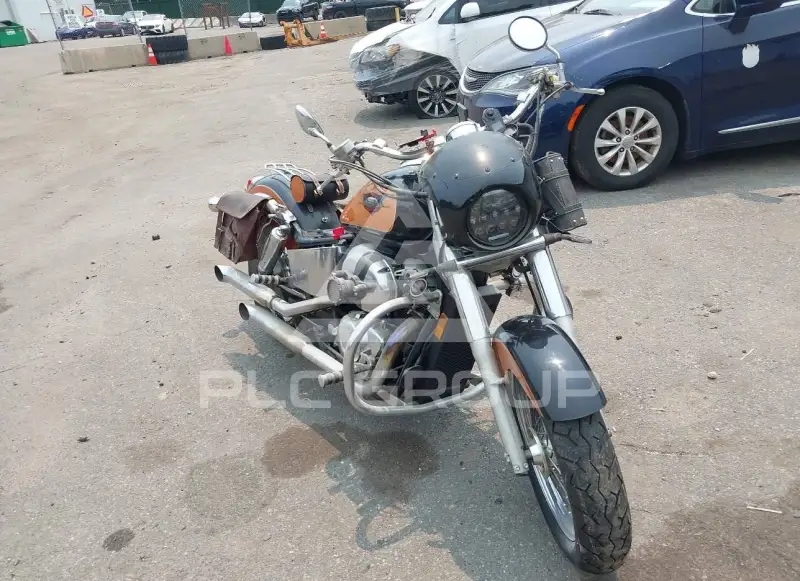 1998 Honda VT750 фото