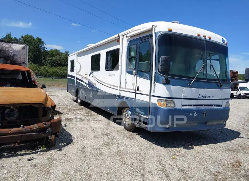 1998 Freightliner Chassis фото