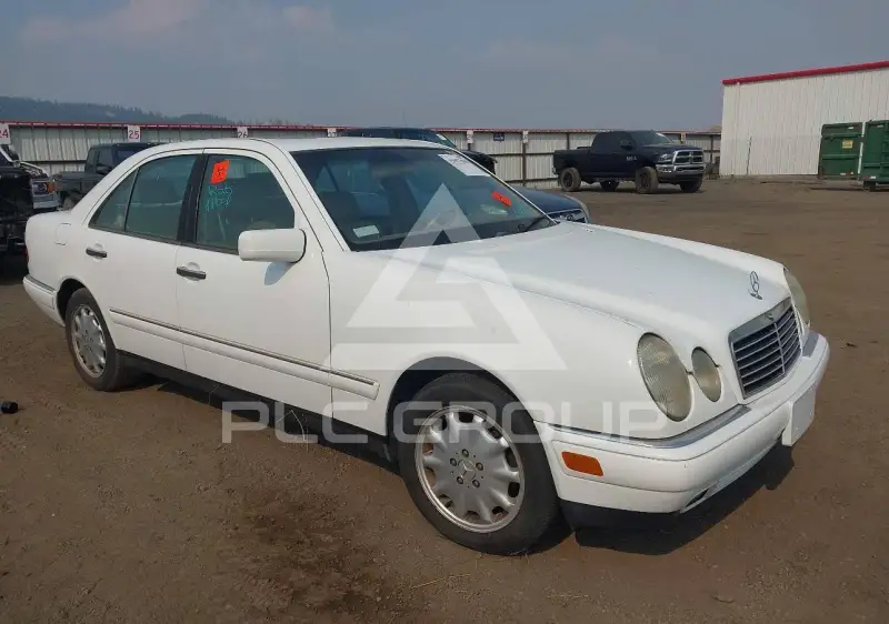 1998 Mercedes Benz E 320 фото