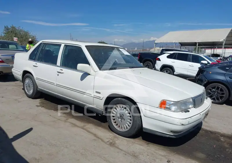 1998 Volvo S90 фото