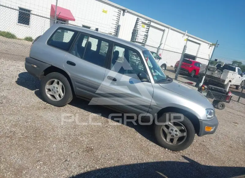 1998 Toyota RAV4 photo