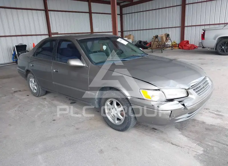 1998 Toyota CAMRY фото