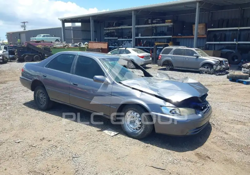 1998 Toyota CAMRY photo