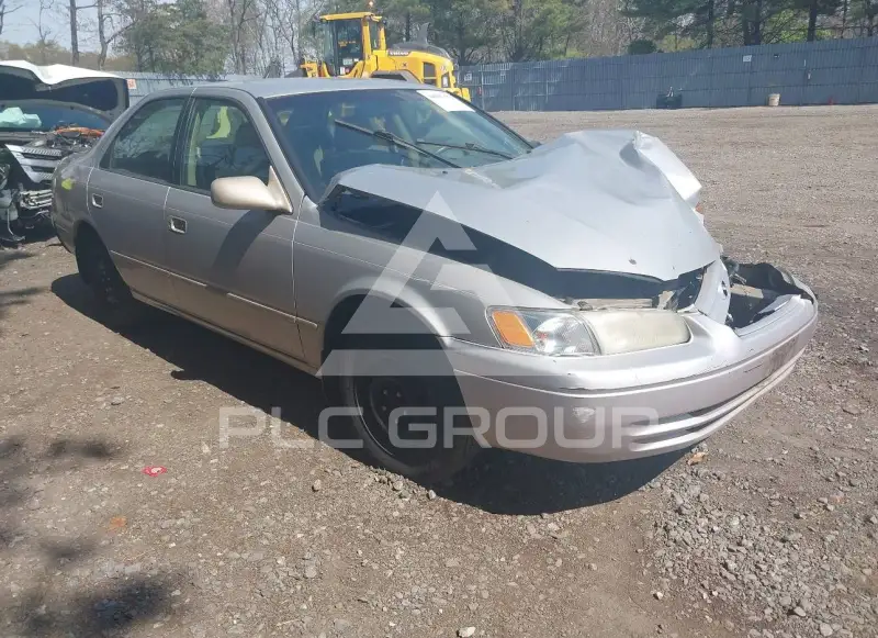1998 Toyota CAMRY фото