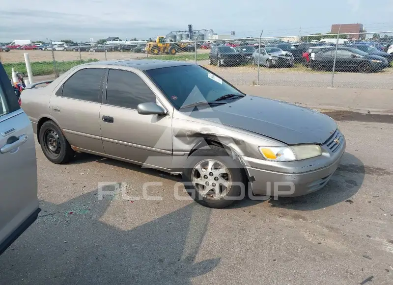 1998 Toyota CAMRY фото