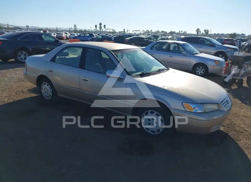 1998 Toyota CAMRY photo
