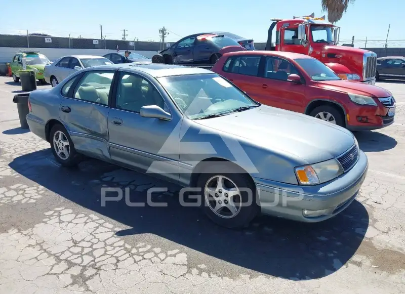 1998 Toyota AVALON photo