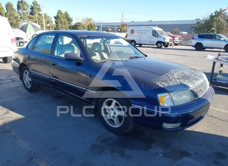 1998 Toyota AVALON photo