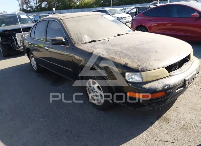 1999 Nissan MAXIMA photo