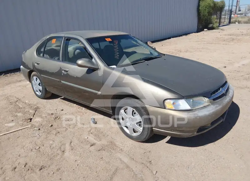 1999 Nissan ALTIMA фото