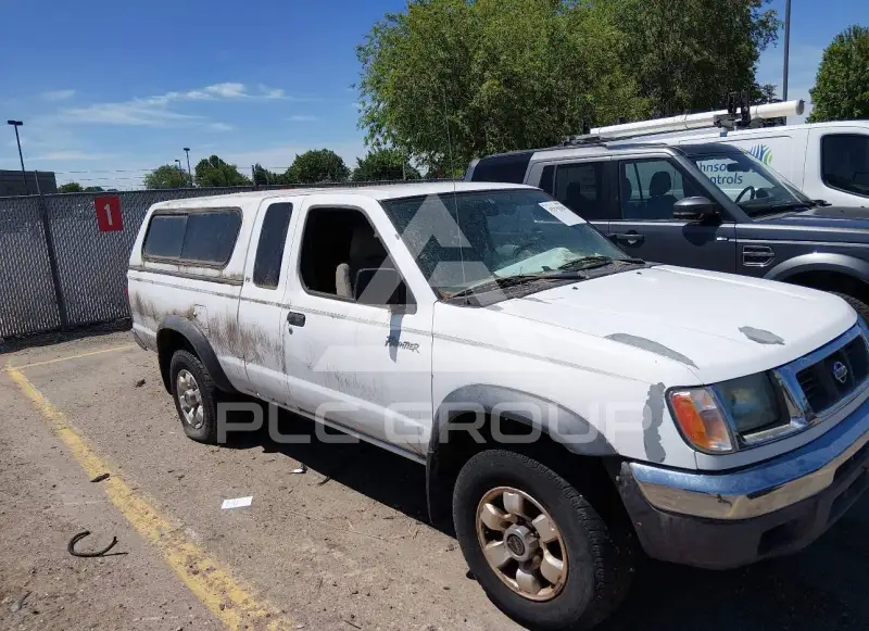 1999 Nissan FRONTIER photo