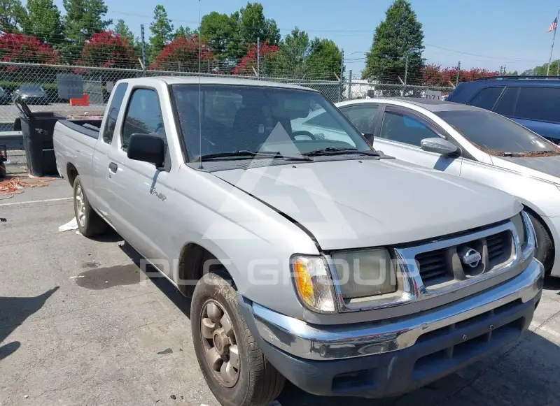 1999 Nissan FRONTIER photo