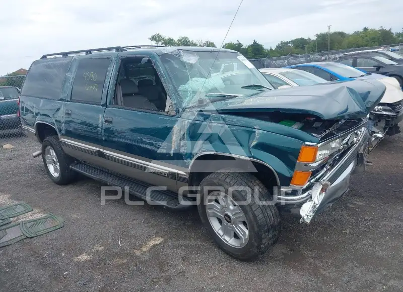 1999 Chevrolet Suburan photo