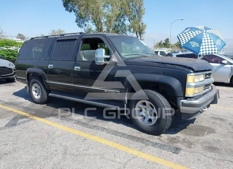 1999 Chevrolet Suburan фото