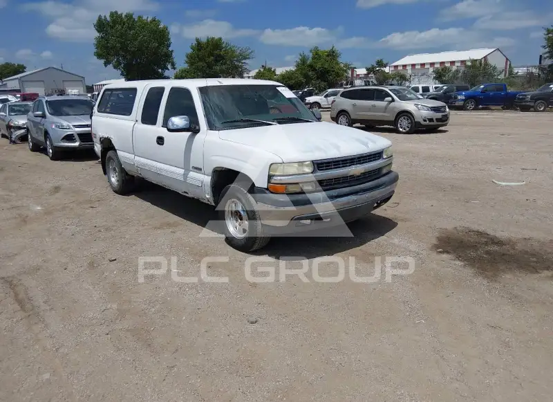 1999 Chevrolet Silverado photo