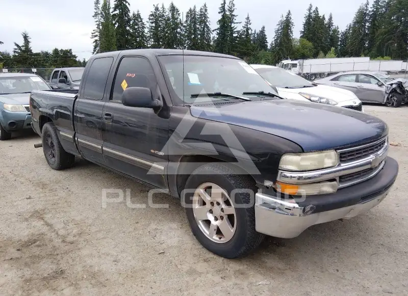 1999 Chevrolet Silverado photo