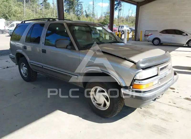 1999 Chevrolet Blazer photo