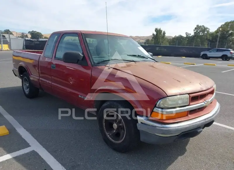 1999 Chevrolet S10 photo
