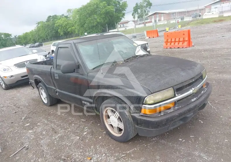 1999 Chevrolet S10 фото