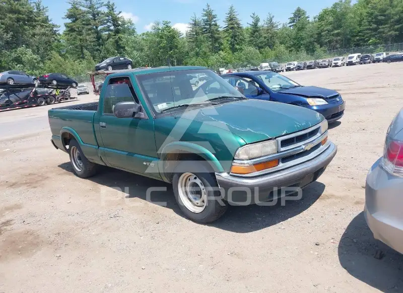 1999 Chevrolet S10 photo