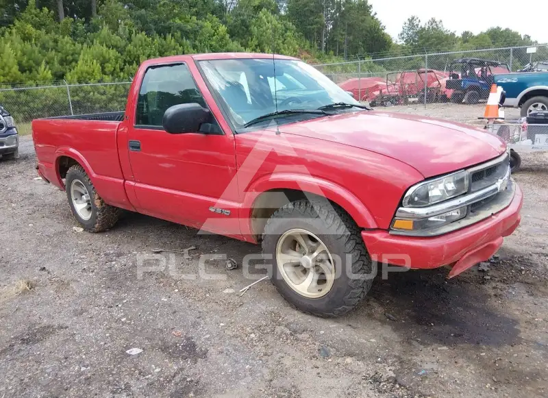 1999 Chevrolet S10 photo