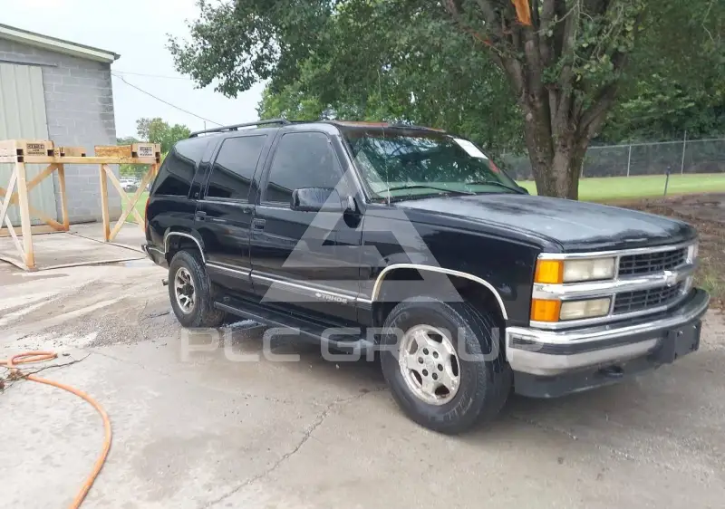 1999 Chevrolet Tahoe photo