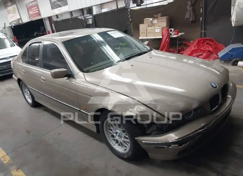 1999 BMW 528 photo