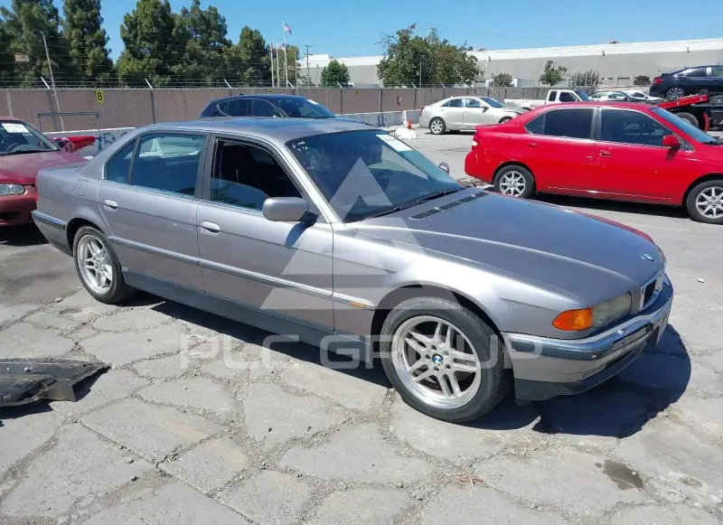1999 BMW 740 photo