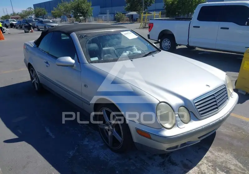 1999 Mercedes Benz CLK 320 фото