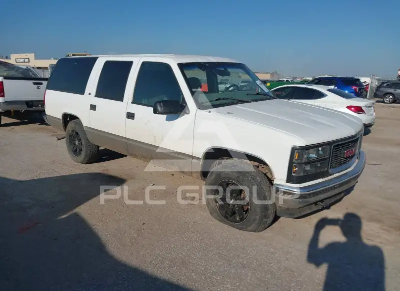 1999 GMC Suburban photo