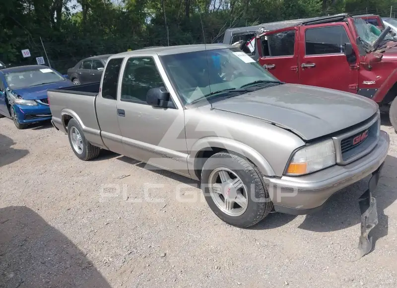 1999 GMC SONOMA photo