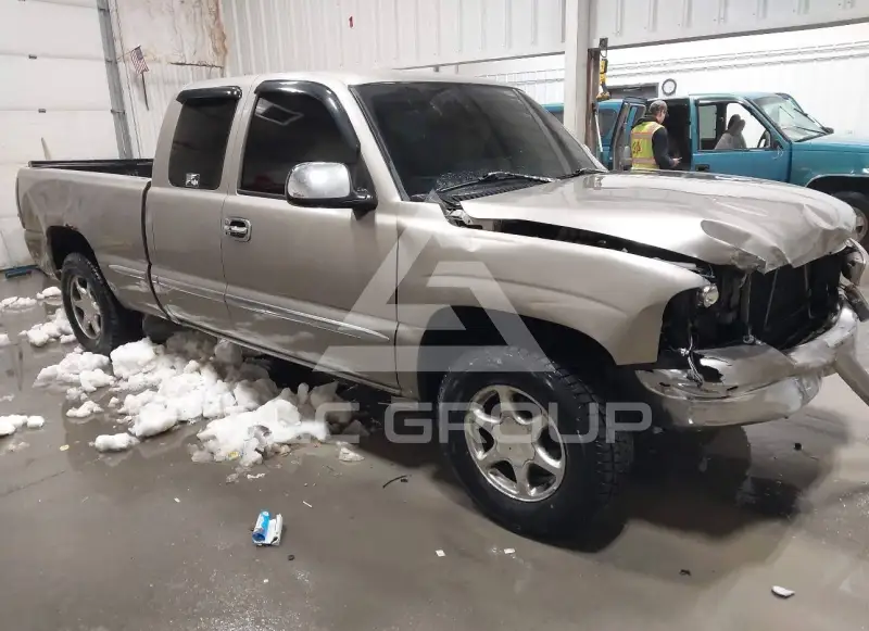 1999 GMC Sierra photo